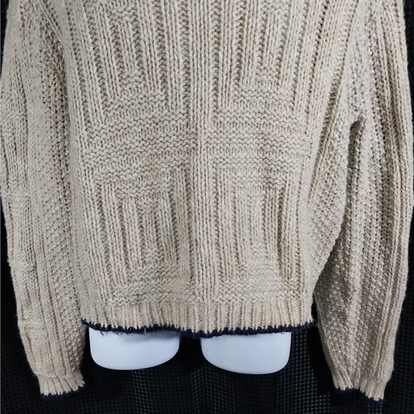 VAN HEUSEN! GORGEOUS TAN BEIGE W/BLUE TRIM FINE WOOL FISHERMAN',S SWEATER! SZ M - Picture 4 of 9